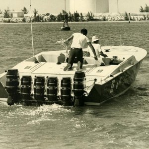 Aronow Outboard (2)