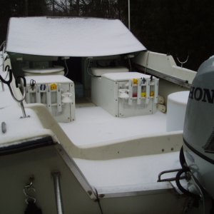 Horizontal rod-holders for SLOW trollin' live herring for stripers...