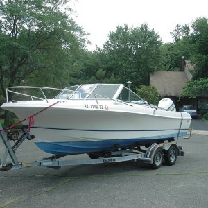 All cleaned, waxed and ready to go. We extended the stripes on the hull now that the decal has been removed.  