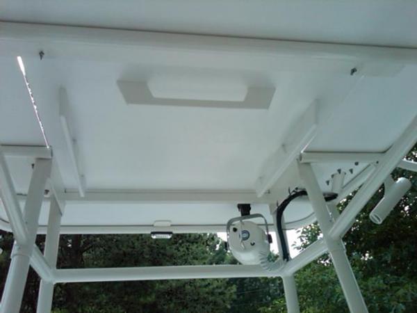 hinged the top and made lifting handles out of 1/2 starboard