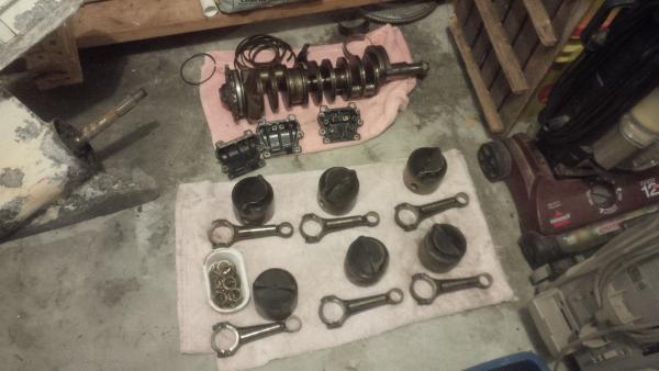 old 1986 Johnson 150 engine taken apart