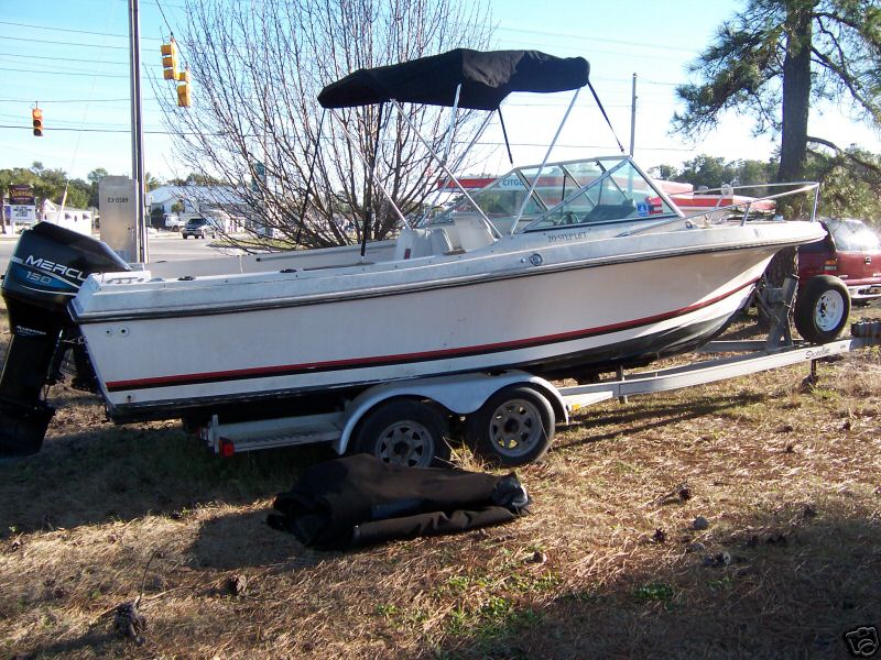 Starboard side view with Bimini Up.