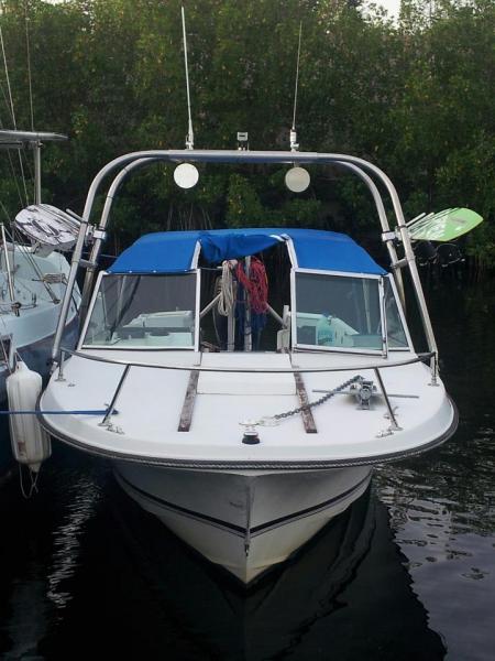 The boat ready to go wakeboarding